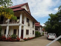 Dok Ban Hotel 2*