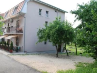 Apartments Hadzi 3*
