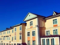Richman Hotel 
