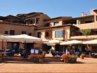Villaggio Est 