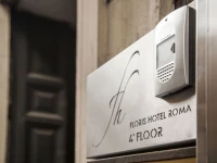 Floris Hotel 