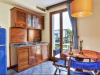 Miramare Suites 