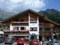 Chalet Karin 