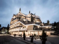 Hotel Tofana 