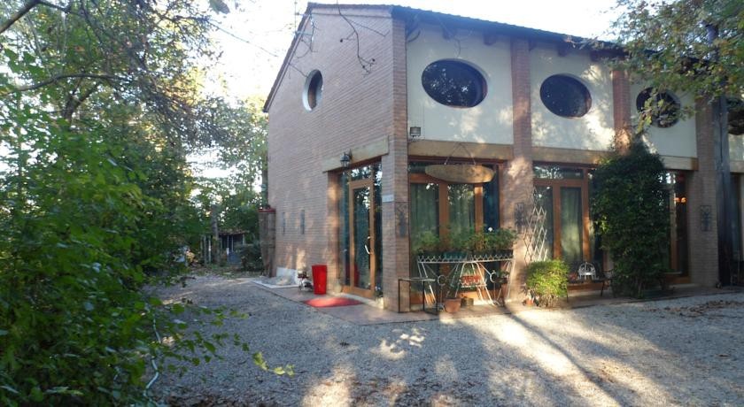 Ca Ciano Bed & Breakfast 