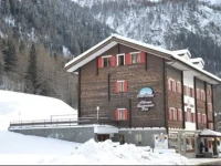 Hotel Corno Brunni 2*