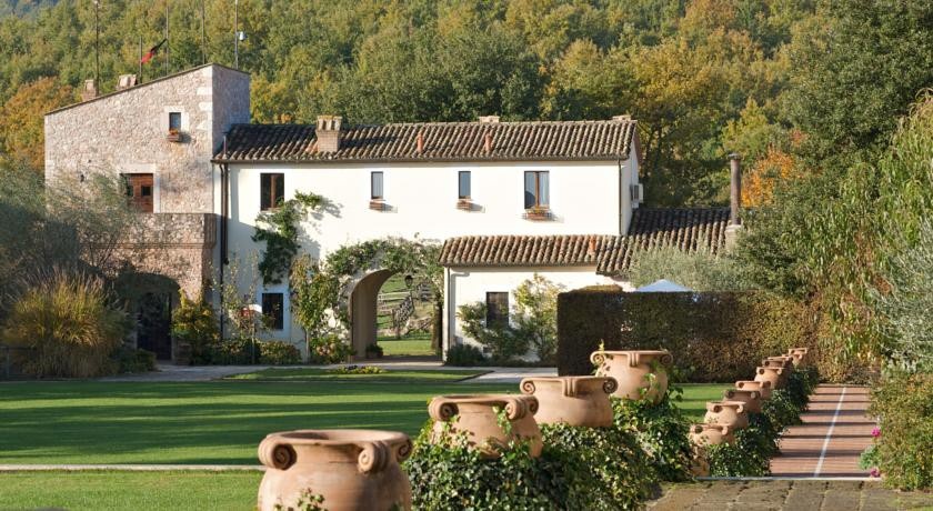 La Tenuta Dei Ciclamini 4*