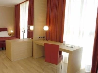 Hotel Remilia Ex Ramada Emilia 4*