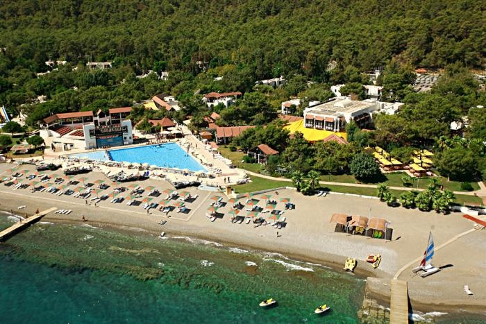 Majesty Kemer Beach 5*