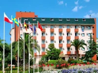 Club Aqua Plaza 4*