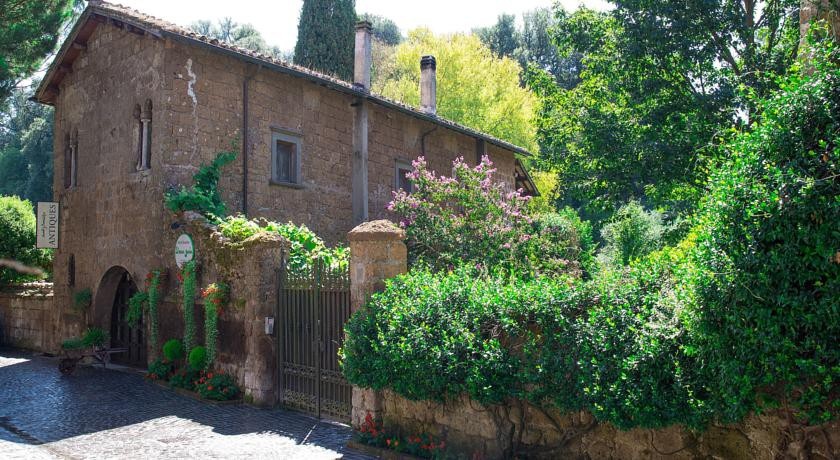 Etruscan Garden
