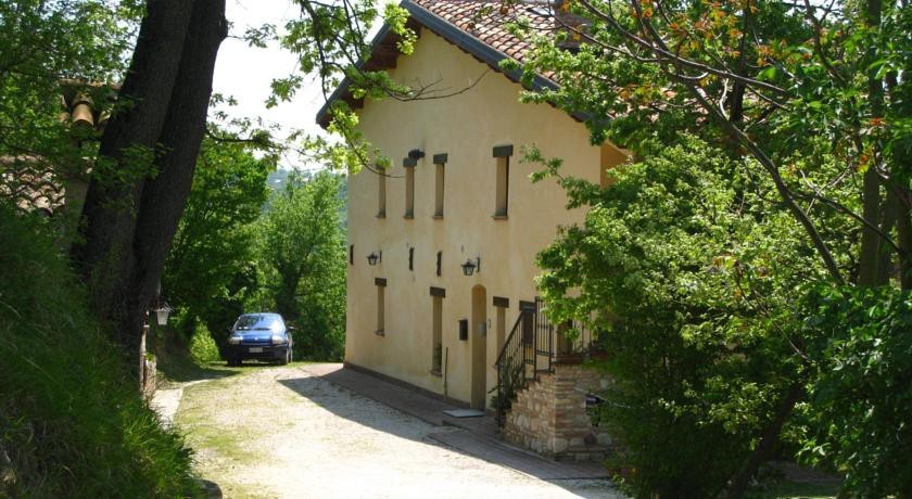 Countryhouse Il Sentiero Degli Ailanti 