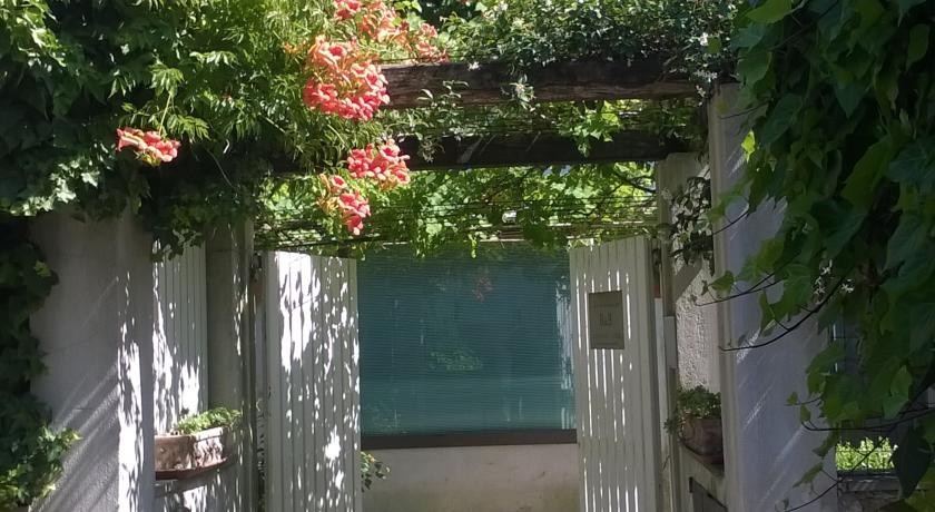 La Locandina 
