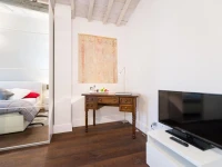Louisa Apartment 