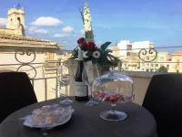 Plaza Rooms 
