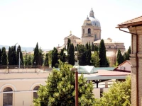 Hotel Mom Assisi 2*