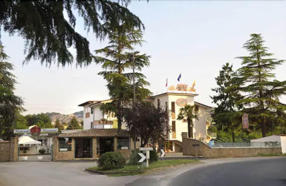 Hotel Rocchi 
