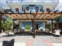 Chrismare Hotel 