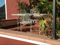 B&B Rosso Baccara 