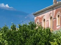 Zash Boutique Hotel 