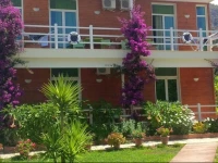 Jon Hotel 3*
