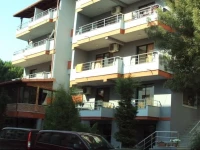 Whispers Hotel 2*