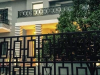 Antigone Hotel 