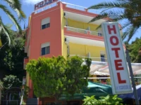 Alpine Hotel 