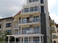 Sea Life Apartments 