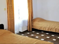Eli Guest House 