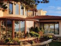 Sunny House Izgrev 