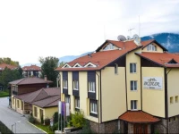 Hotel Bojur & Bojurland Apartment Complex 