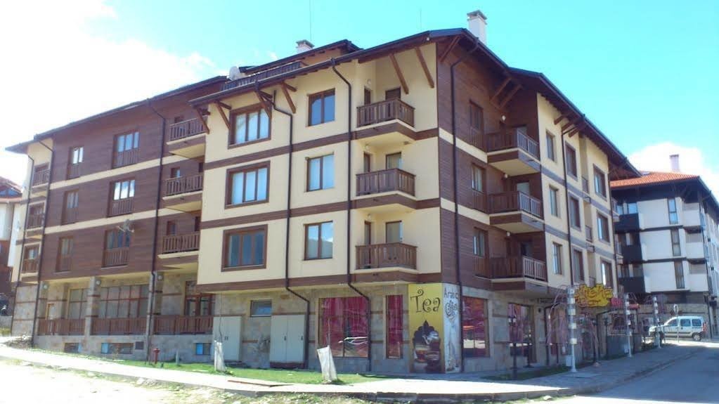 Explore Apartments in Kamenitza 