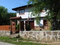 Guest House Four Pines 