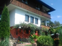 Halachevi House 