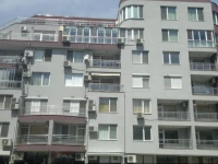 Apartment By The Sea 