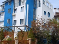 Andi Hotel 2*