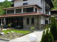 Family Hotel Chiflik Hills & SPA 