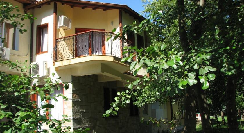 Guest House Elvi 