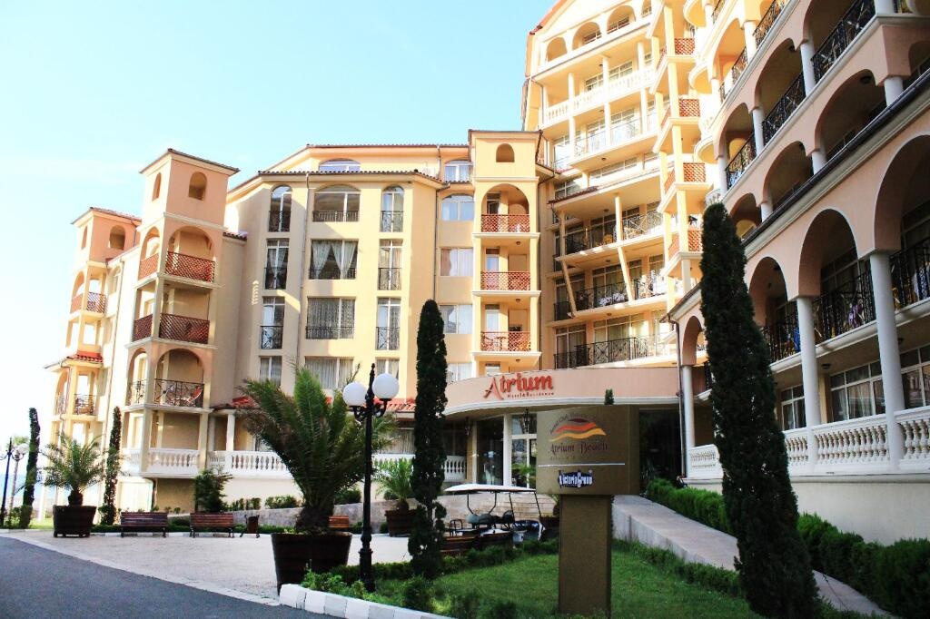 GT Atrium Beach Apartments 