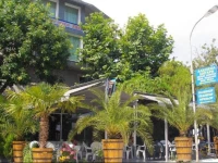 Fresh Hotel 