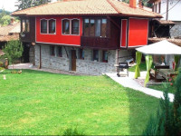 Traditsia Guest House