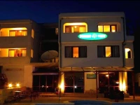 Forest View Inn 