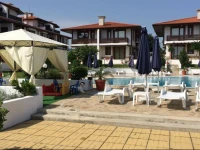 Velika Garden Villas 