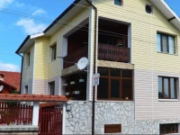 Sunny House Madjare Guest House 