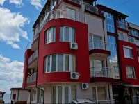 GT Aurelia 32 Apartment 