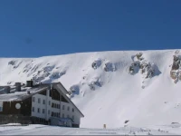 Rilski Ezera Hut 