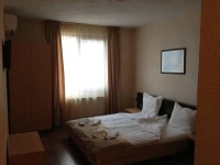 Kamelot Hotel 