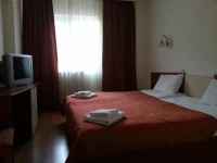 Primavera 2 Hotel 2*