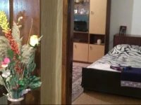 Vaptsarov Apartment 